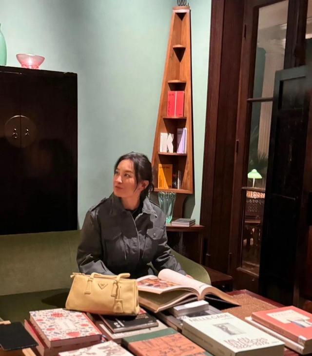 贾玲近照