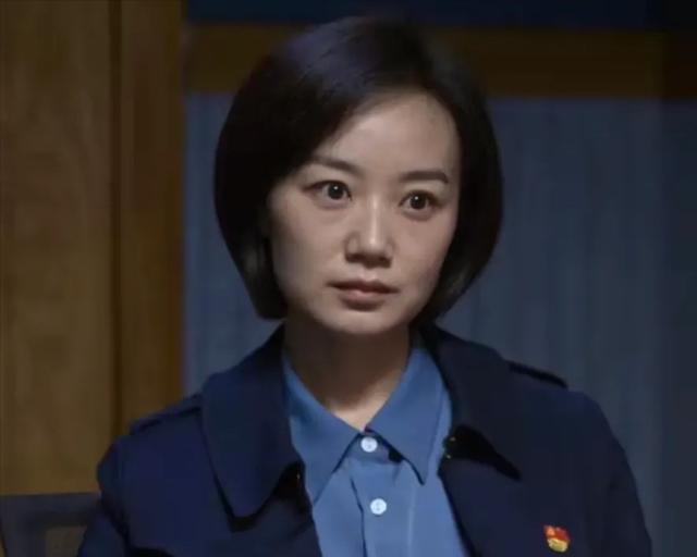 战菁一剧照