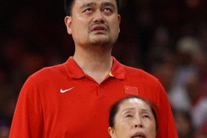 姚明与郑薇教练总结3大经验，女篮备战洛杉矶奥运