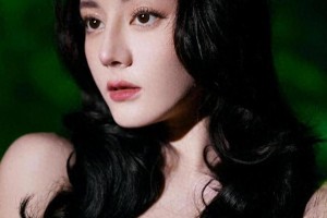 迪丽热巴VS古力娜扎：新疆双美颜值魅力对比